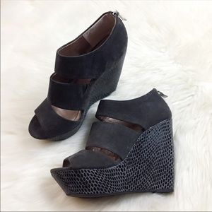BCBGENERATION Vegan Suede Wedges 8.5